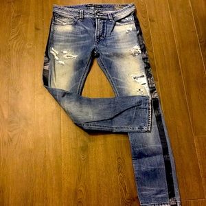 Diesel D.N.A. S/S distressed jeans
